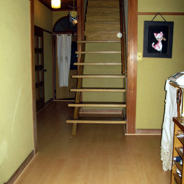 松山市：床の貼り替え工事